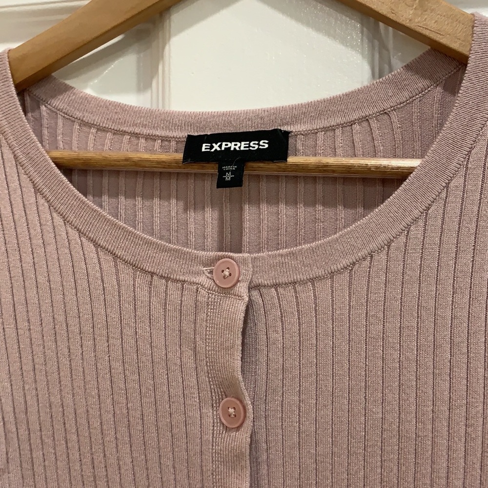 Express Button Down Ribbed Cardigan - Picture 3 of 9